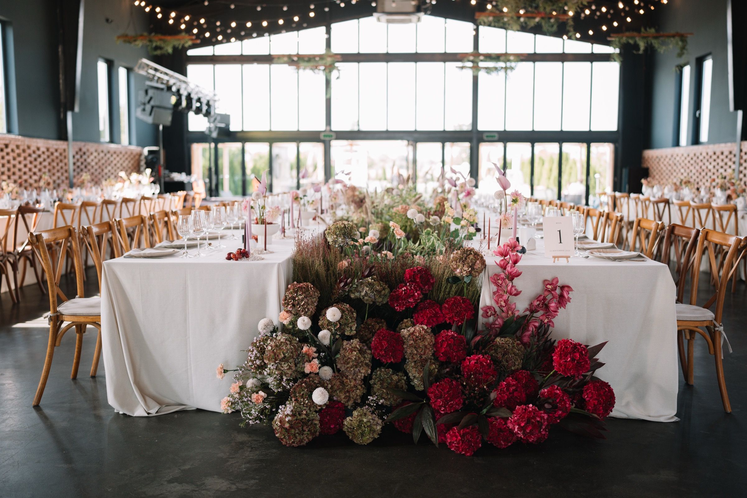 Oneiro floral installation